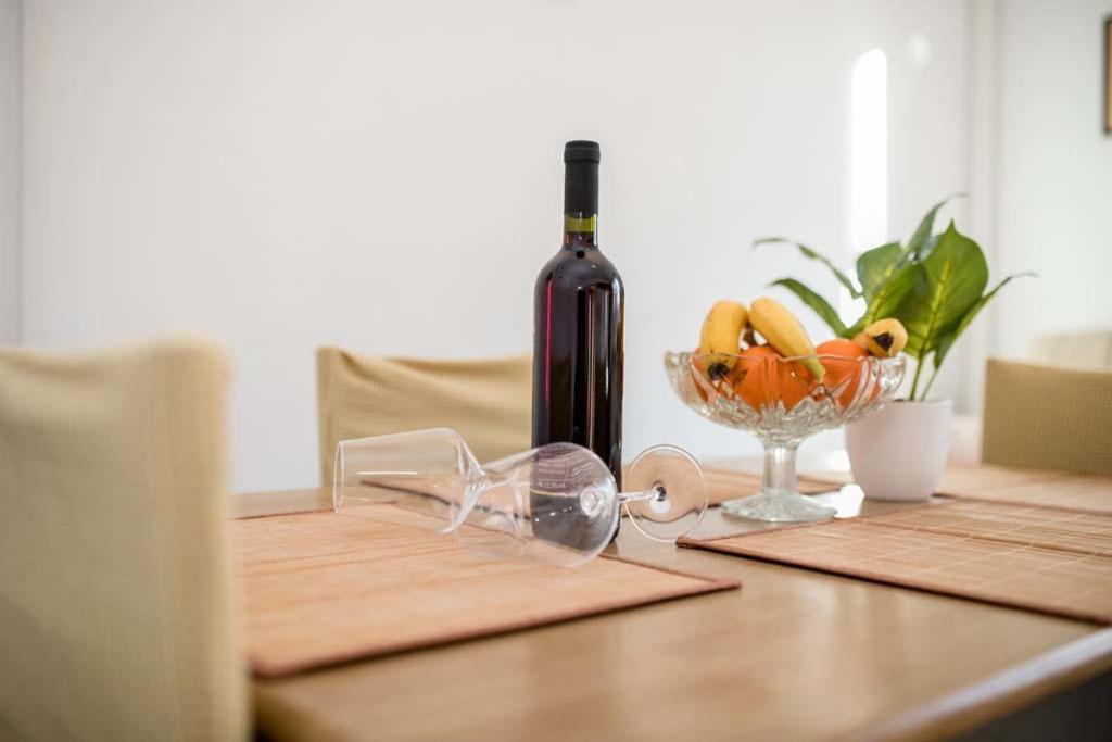 Apartmani Luka Banjol Екстер'єр фото