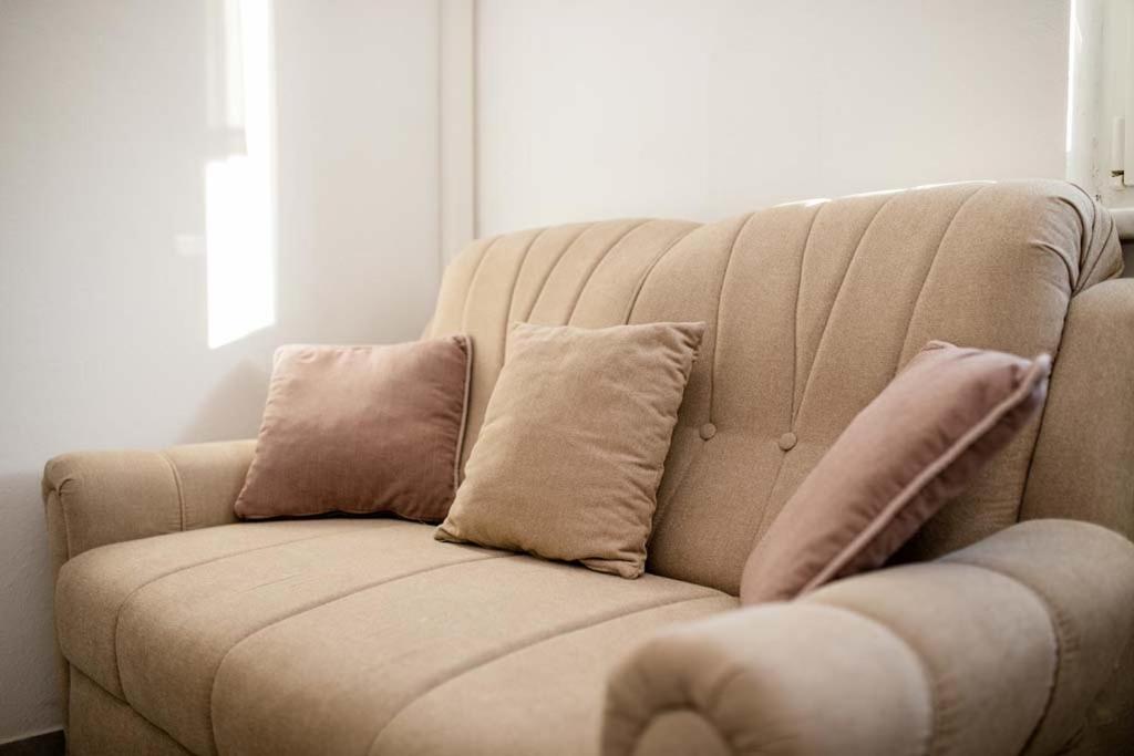 Apartmani Luka Banjol Екстер'єр фото