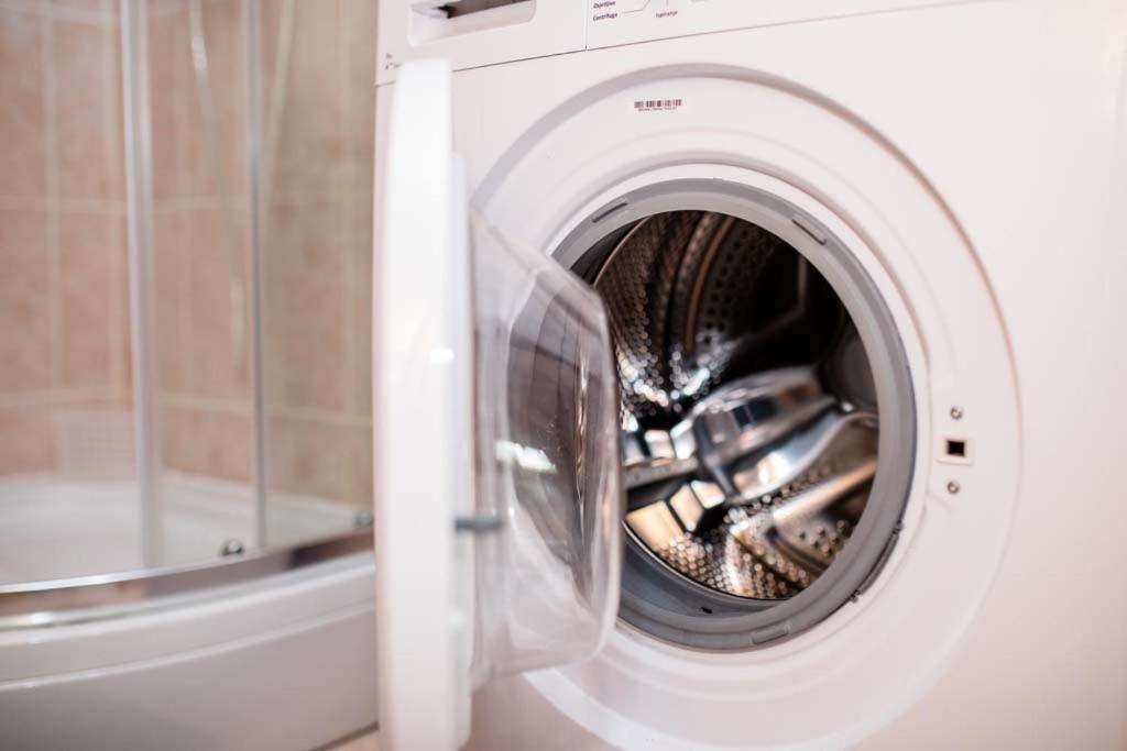Apartmani Luka Banjol Екстер'єр фото